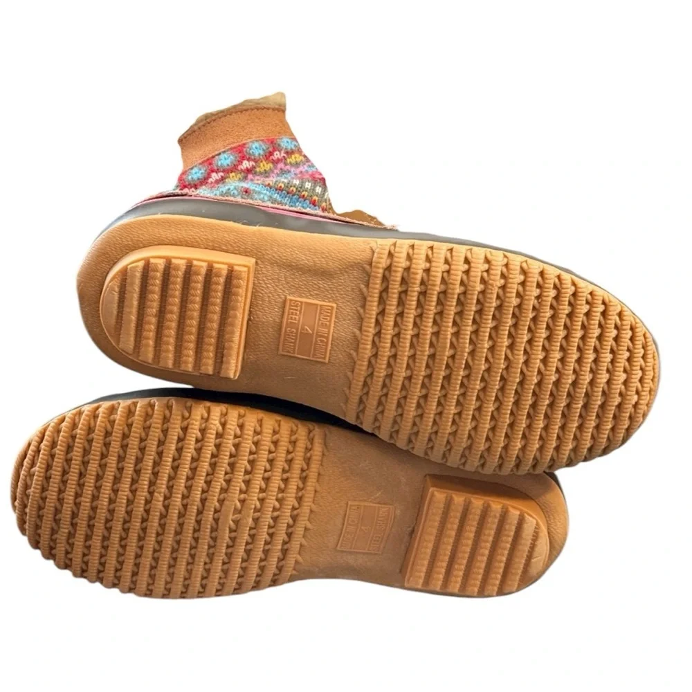 Khombu Tan Sweater-Knit Duck Boots – Girls Size 4